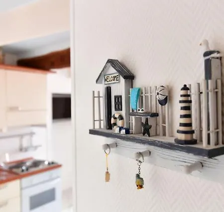 Nella Vecchia Citta Con Vista Mare