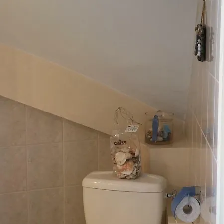 Nella Vecchia Citta Con Vista Mare