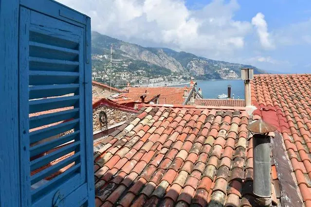 Apartment Nella Vecchia Citta Con Vista Mare